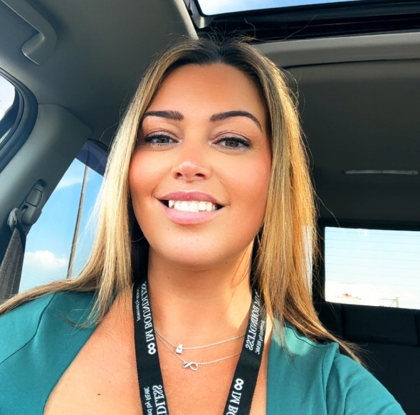 Kelly Cabral